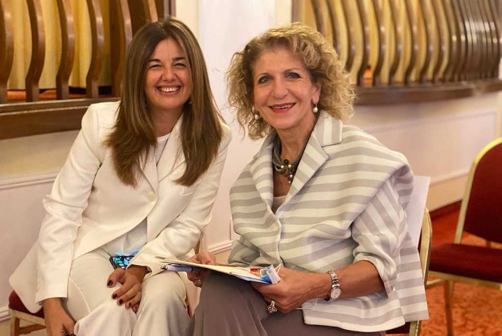 da sinistra le docenti Gabriella Nicosia e Vania Patanè (Università di Catania)